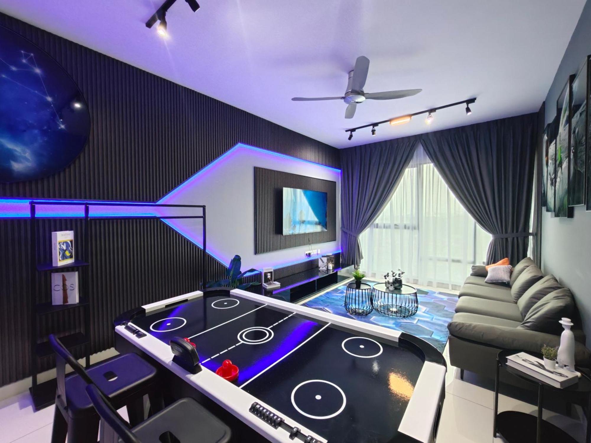 Appartamento Southkey Mosaic By Antlerzone Johor Bahru Esterno foto